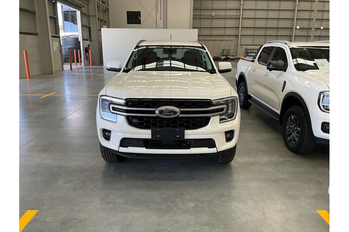 2025 Ford Everest Ambiente 2.0L