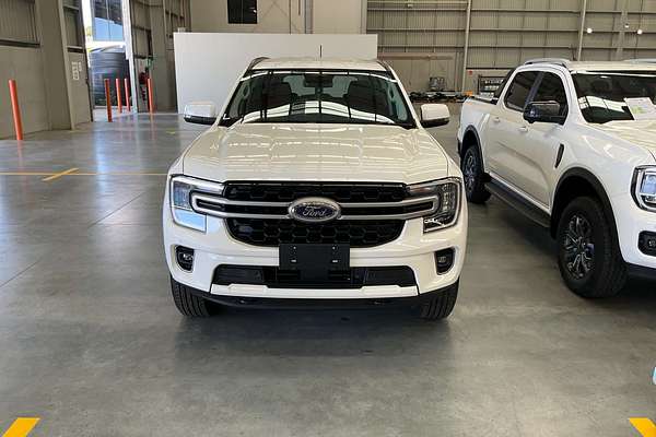2025 Ford Everest Ambiente 2.0L