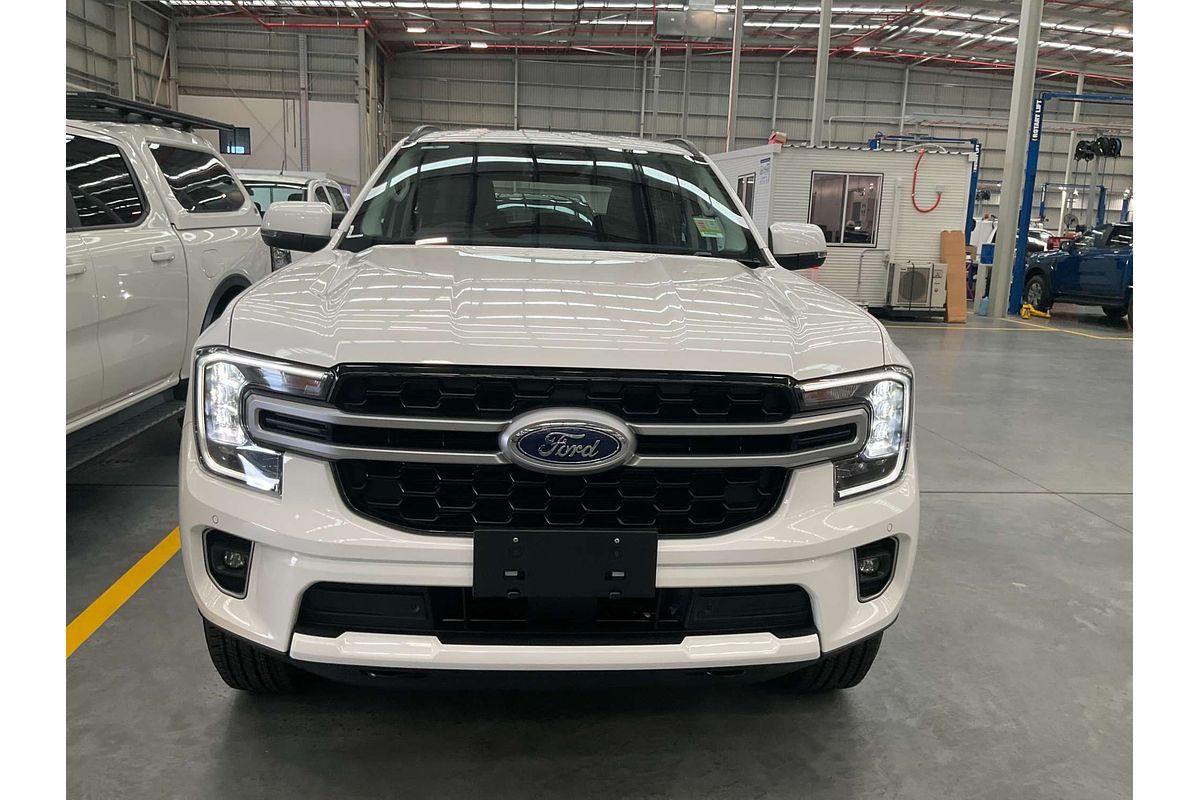 2025 Ford Everest Ambiente 2.0L