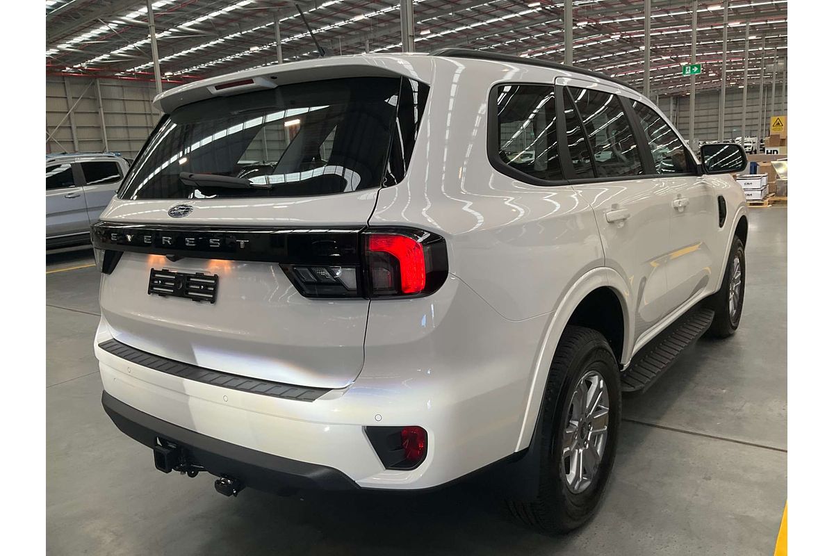 2025 Ford Everest Ambiente 2.0L