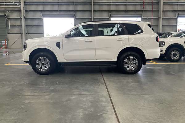 2025 Ford Everest Ambiente 2.0L