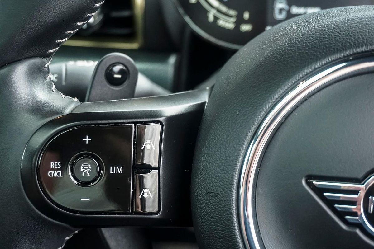 2023 MINI Clubman Cooper S Classic F54 LCI