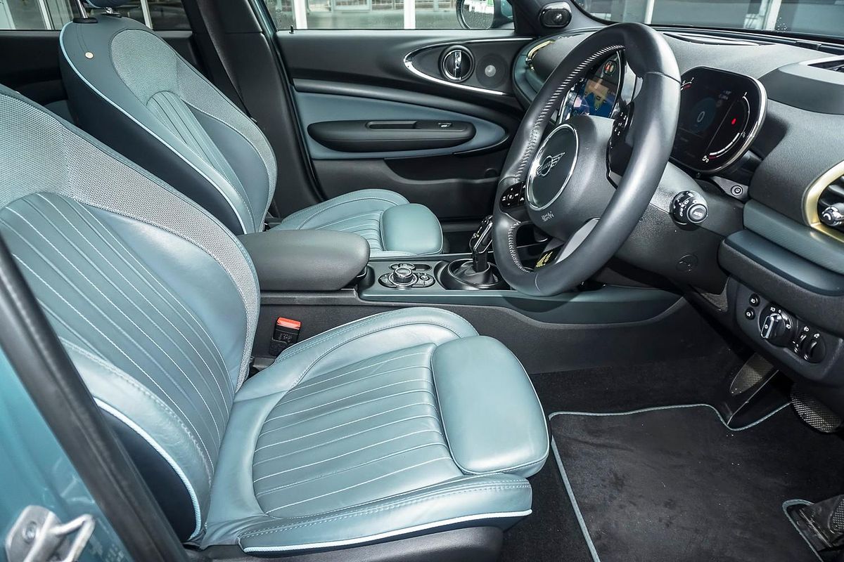 2023 MINI Clubman Cooper S Classic F54 LCI