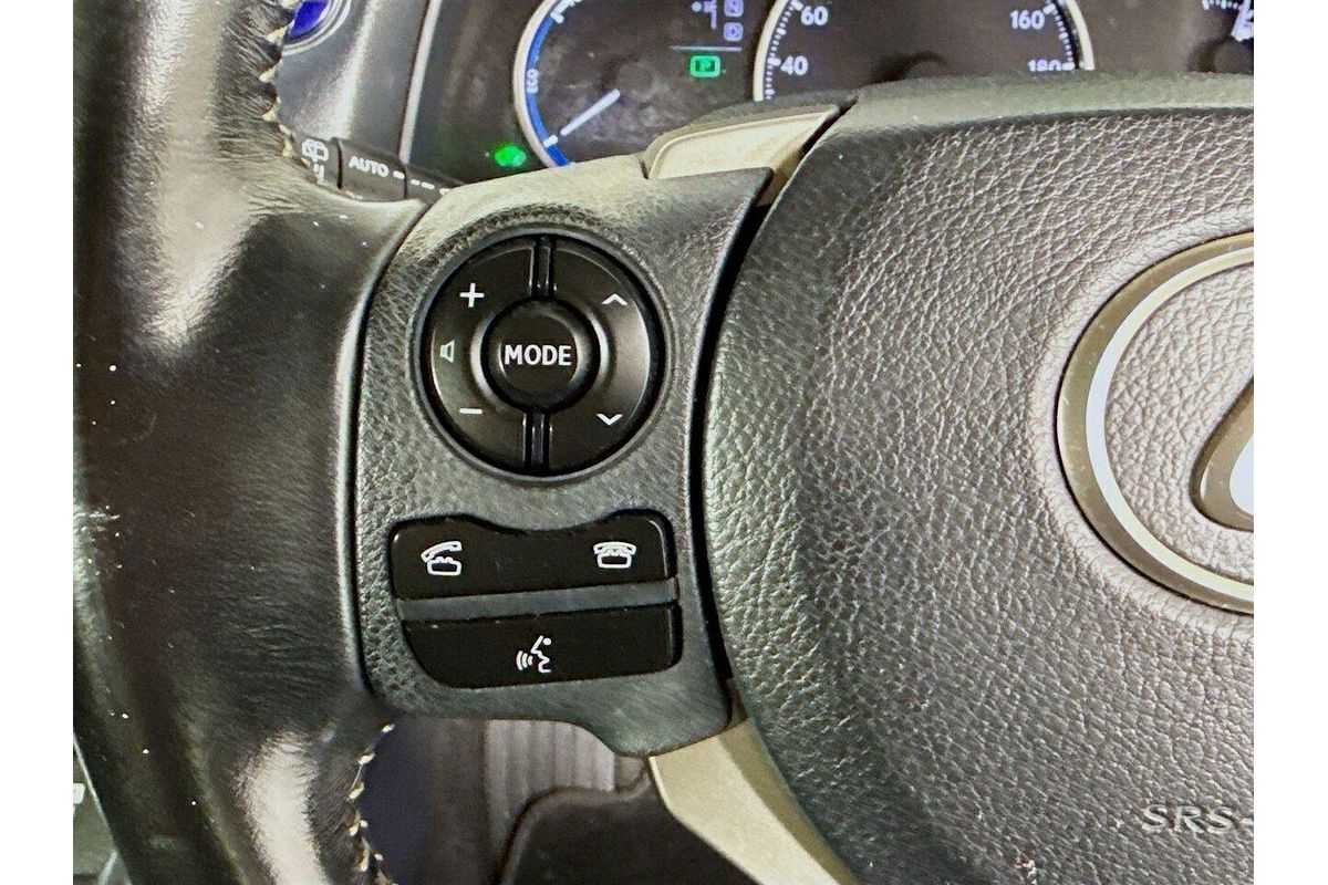 2017 Lexus CT CT200h Luxury ZWA10R