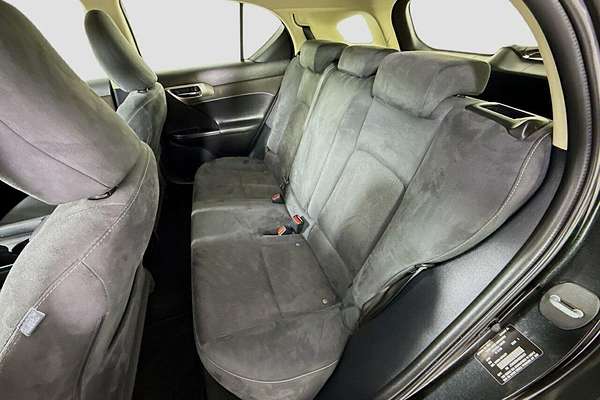 2017 Lexus CT CT200h Luxury ZWA10R