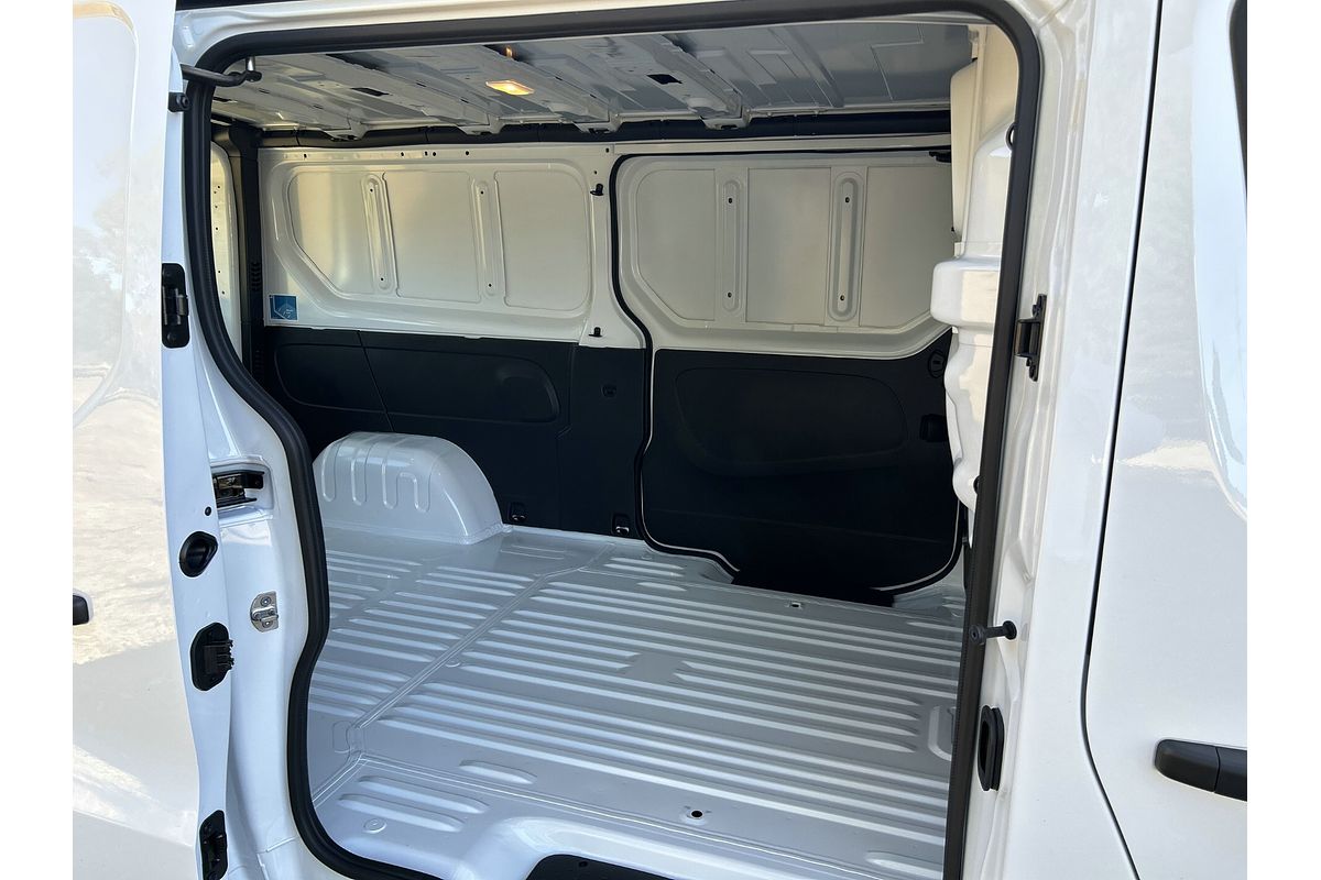 2025 Renault Trafic Pro X82 LWB Low Roof