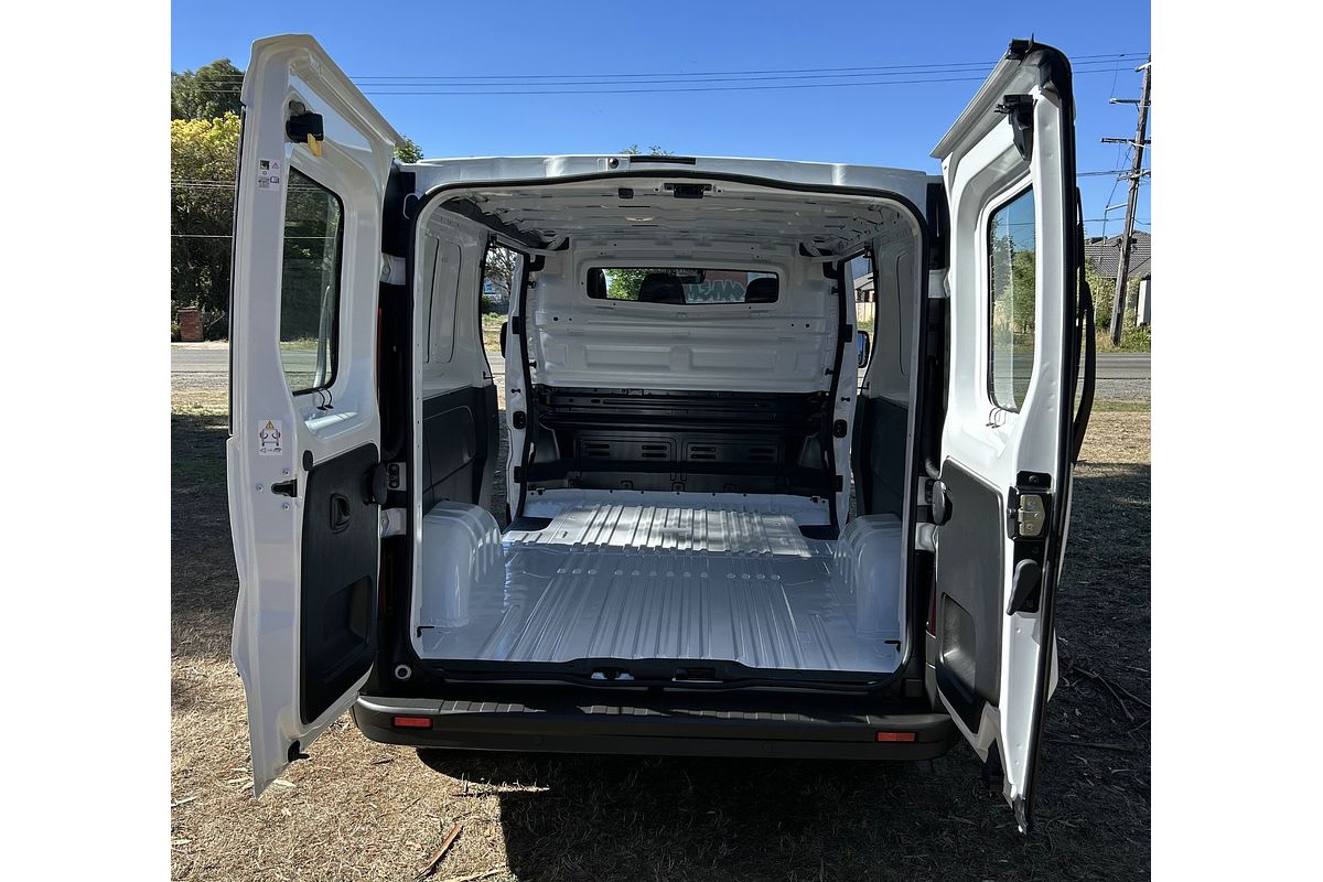 2025 Renault Trafic Pro X82 LWB Low Roof