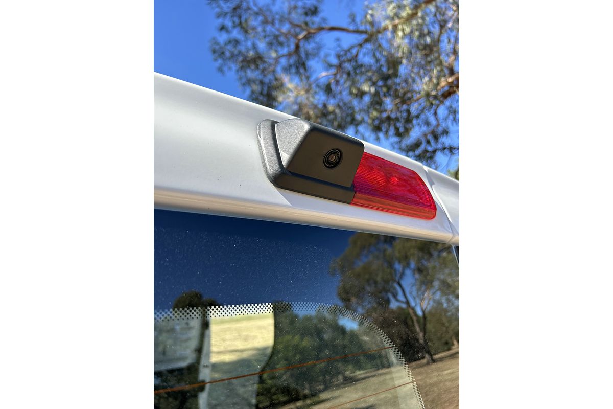 2025 Renault Trafic Pro X82 LWB Low Roof