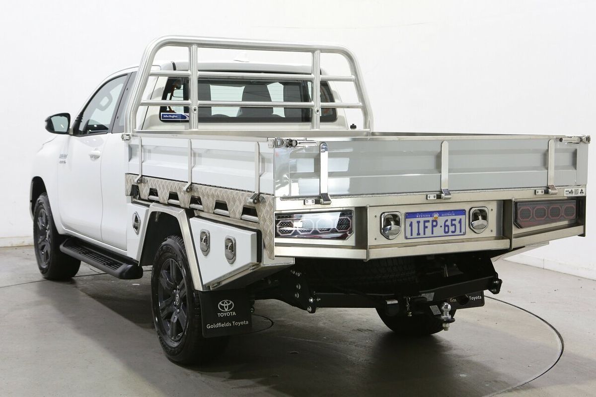 2024 Toyota Hilux SR GUN126R 4X4