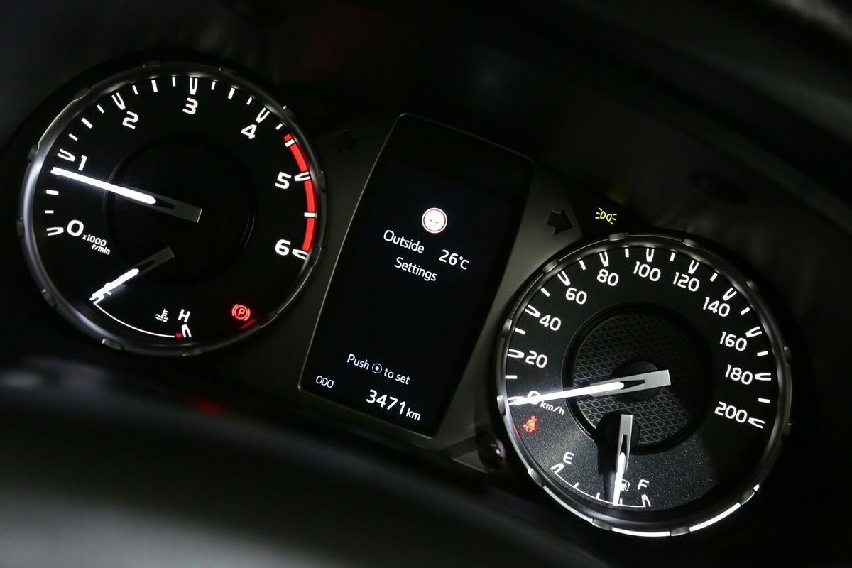 2024 Toyota Hilux SR GUN126R 4X4