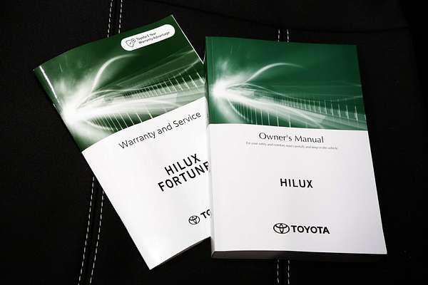 2024 Toyota Hilux SR GUN126R 4X4