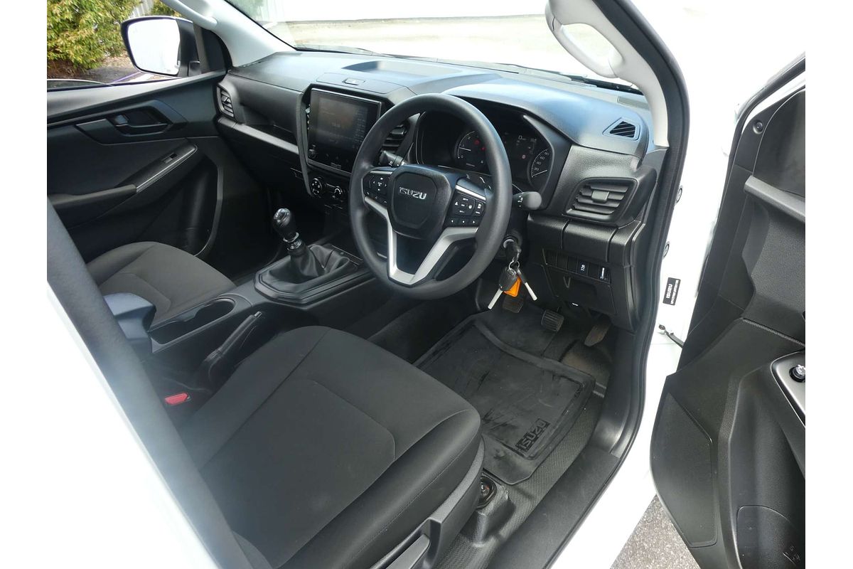 2024 Isuzu D-MAX SX High Ride Rear Wheel Drive