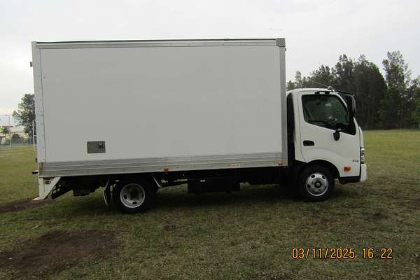 2021 Hino 300 Series 616 4x2 SWB