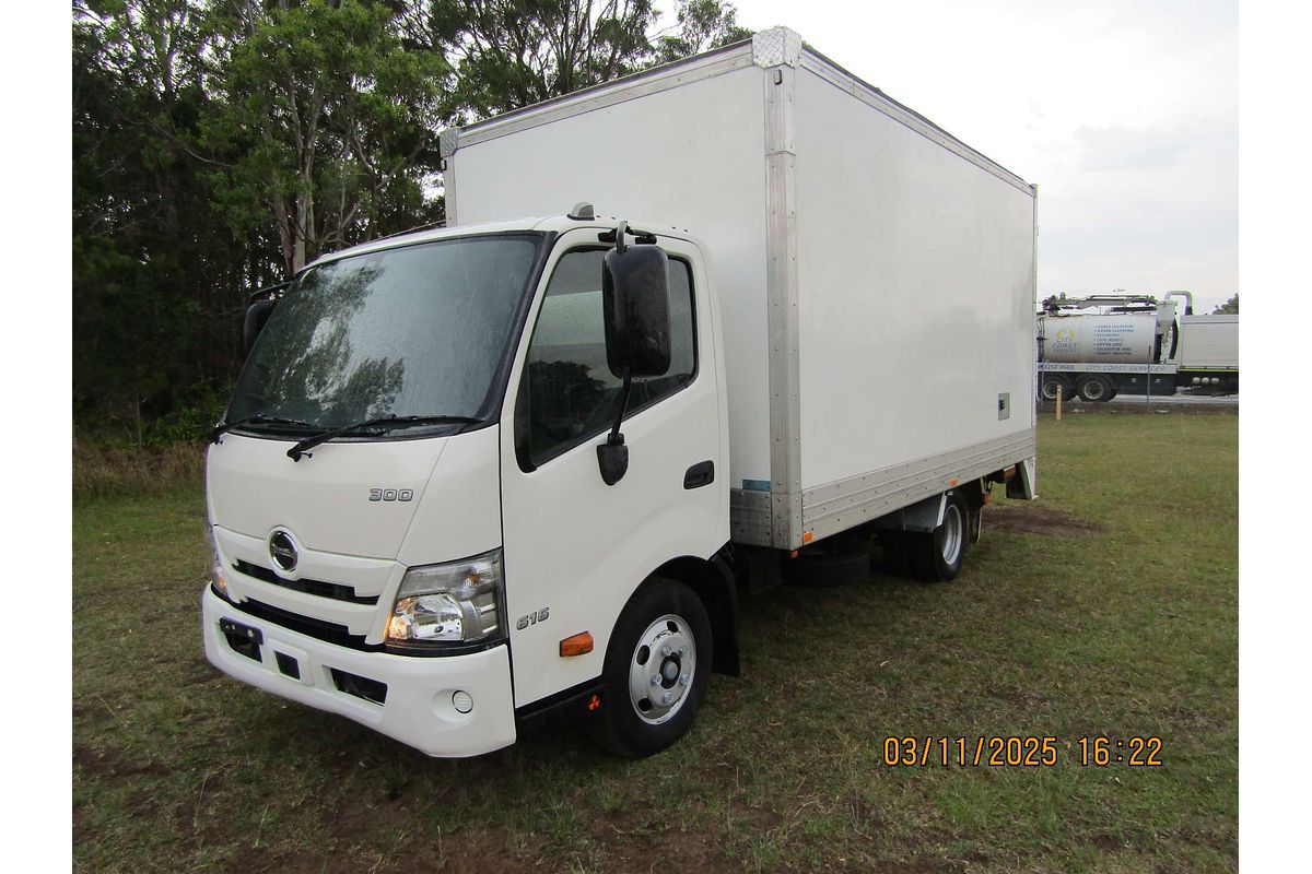 2021 Hino 300 Series 616 4x2 SWB
