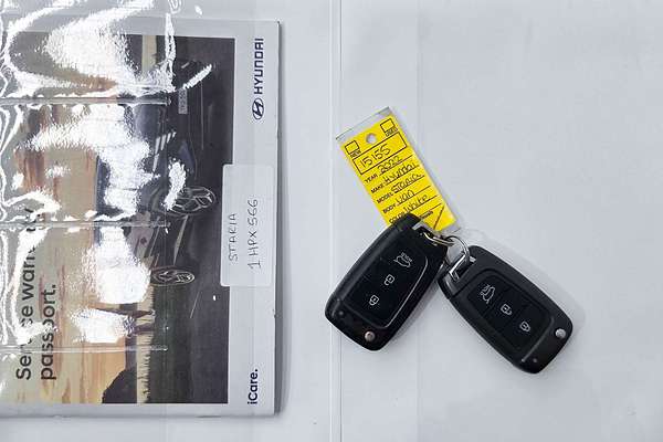 2022 Hyundai STARIA LOAD US4.V1