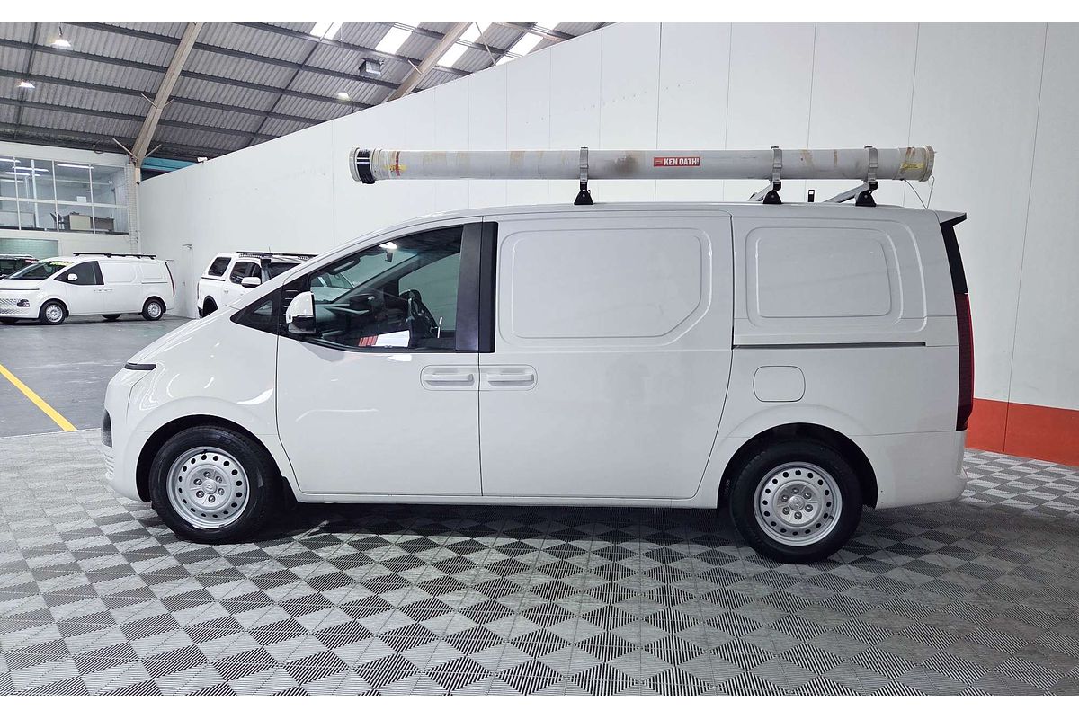 2022 Hyundai STARIA LOAD US4.V1