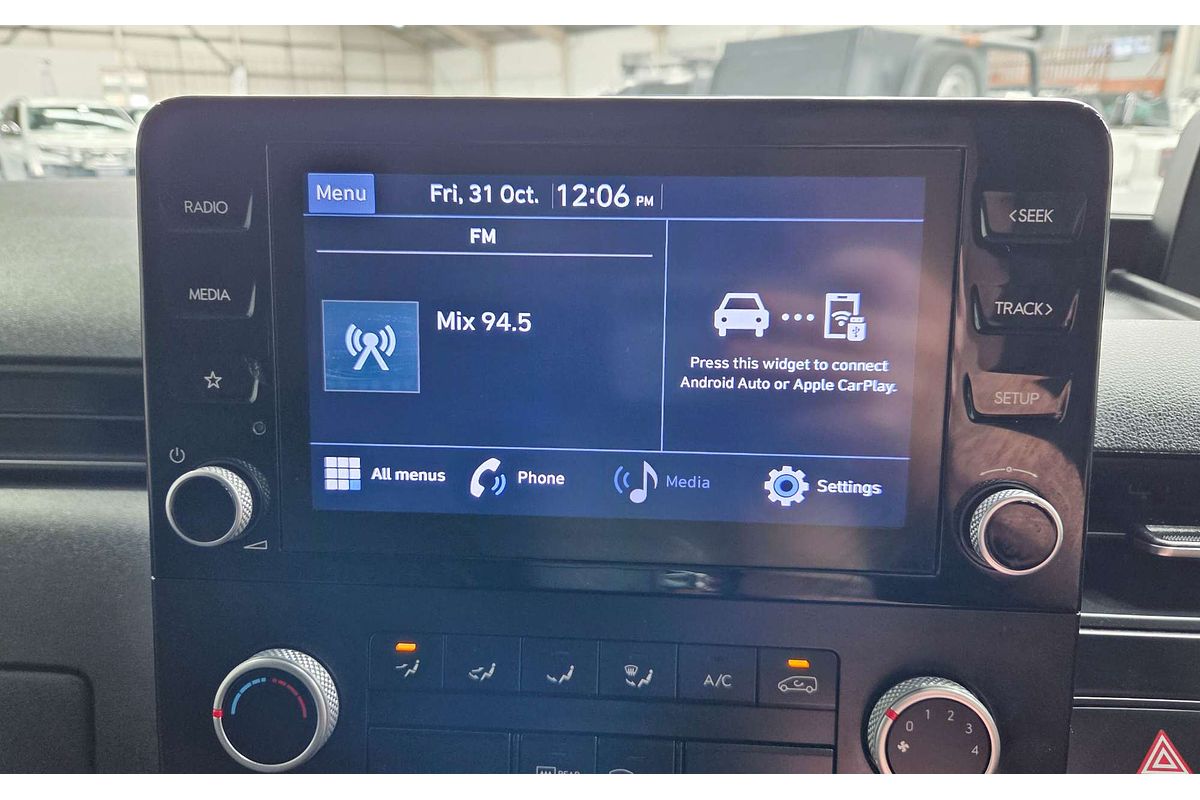 2022 Hyundai STARIA LOAD US4.V1