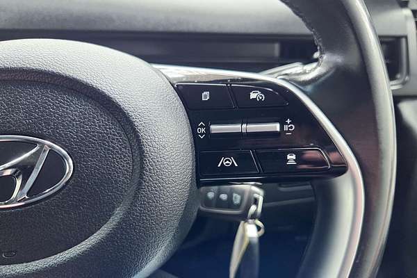 2022 Hyundai STARIA LOAD US4.V1