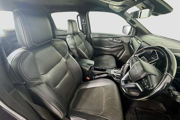 2021 Isuzu D-MAX X-TERRAIN 4X4