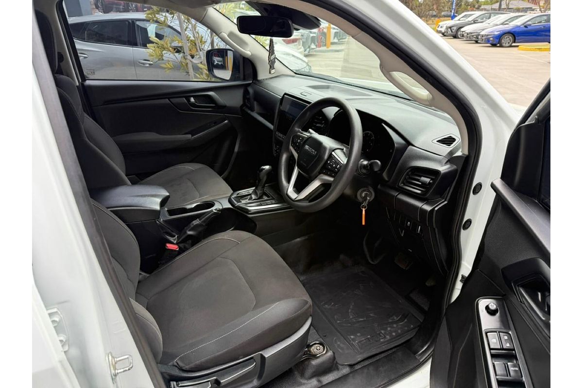 2020 Isuzu D-MAX SX High Ride Rear Wheel Drive