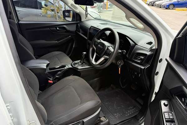 2020 Isuzu D-MAX SX High Ride Rear Wheel Drive