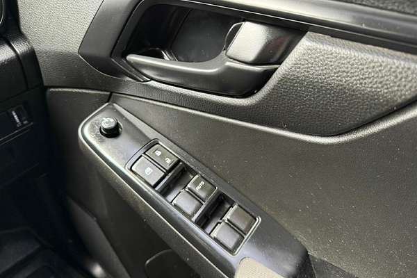 2020 Isuzu D-MAX SX High Ride Rear Wheel Drive