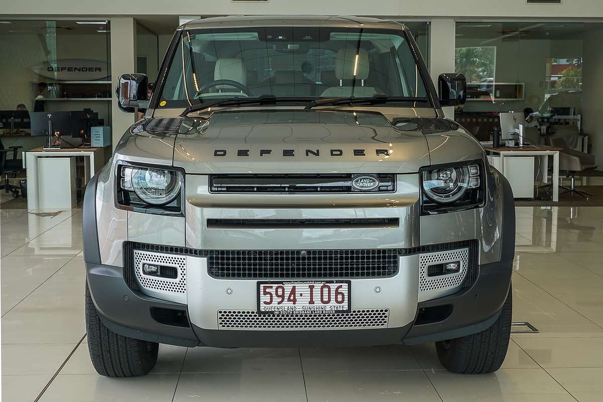 2023 Land Rover Defender 90 P400 X-Dynamic SE L663