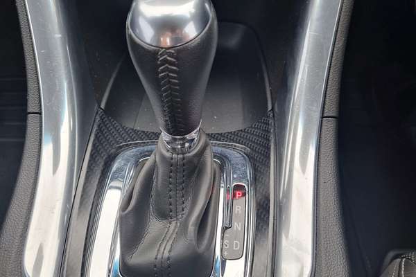 2015 Holden Ute SS-V REDLINE VF II REAR WHEEL DRIVE