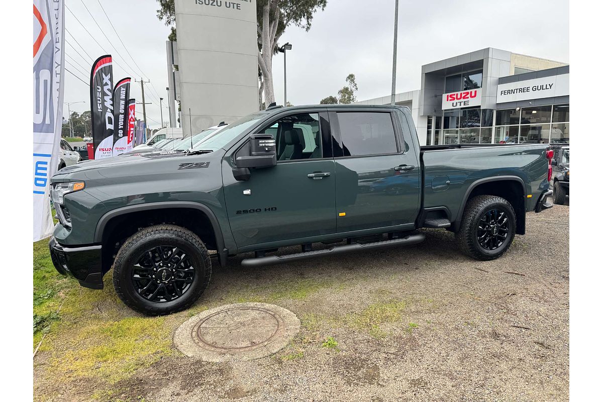 2025 Chevrolet Silverado HD LTZ Premium W/Tech Pack T1 4X4