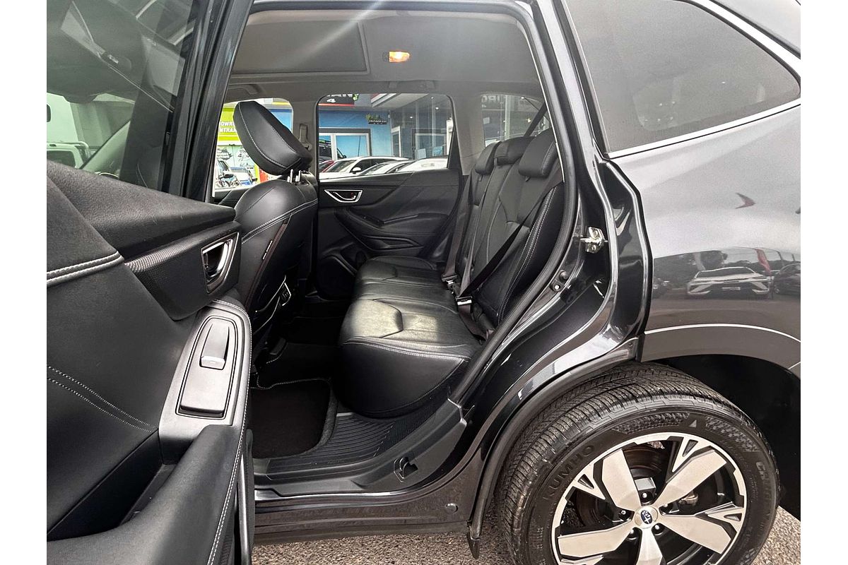 2018 Subaru Forester 2.5i-S S5