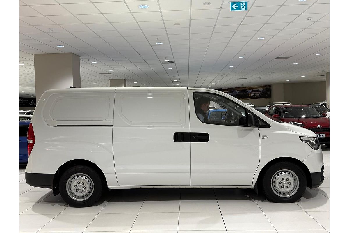 2021 Hyundai iLoad TQ4