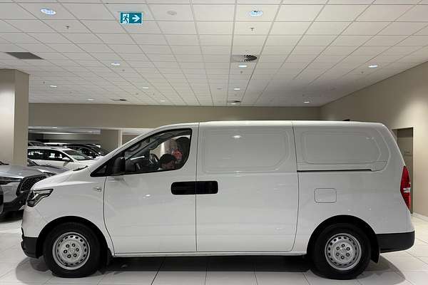 2021 Hyundai iLoad TQ4