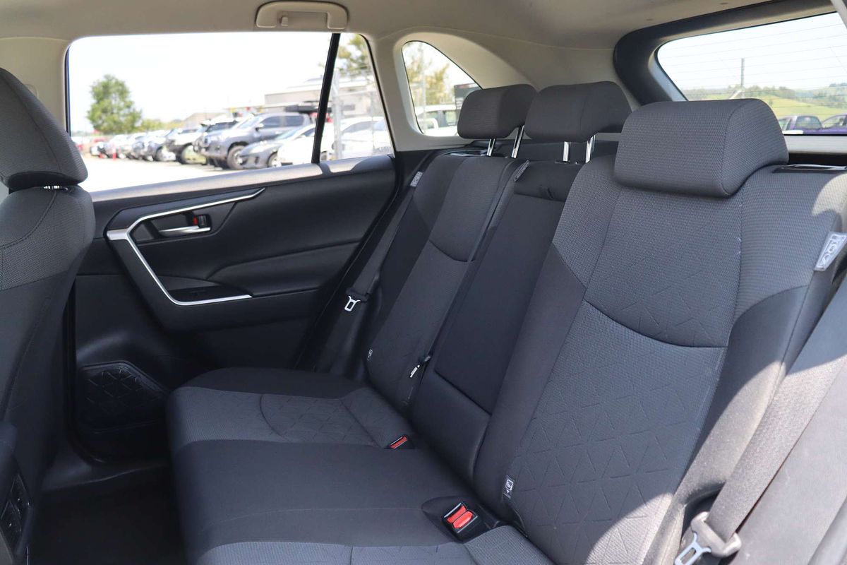 2019 Toyota RAV4 GXL AXAH54R