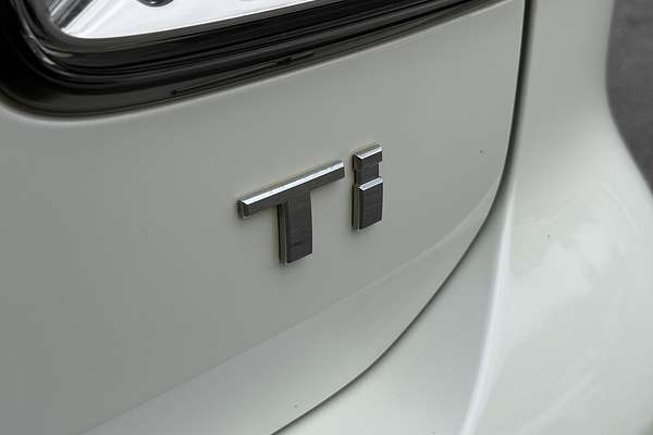 2018 Nissan Patrol Ti Y62 Series 4