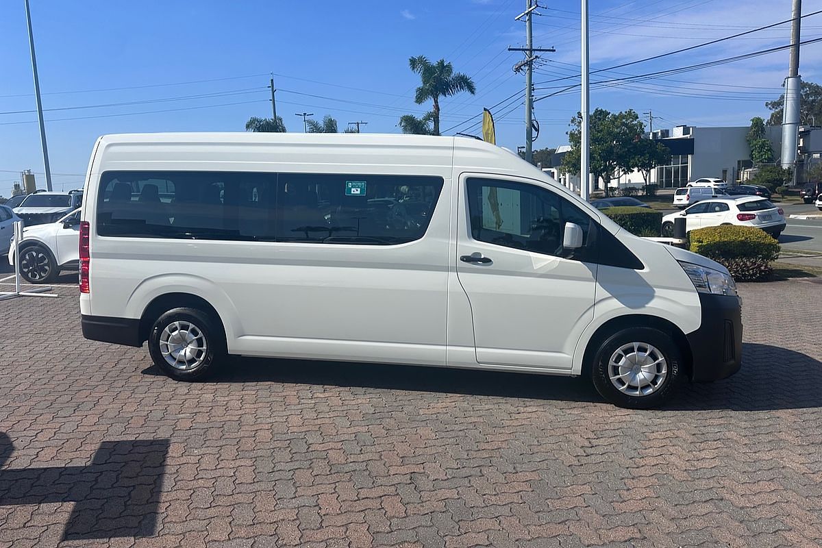 2024 Toyota Hiace Commuter GDH322R ELWB High Roof