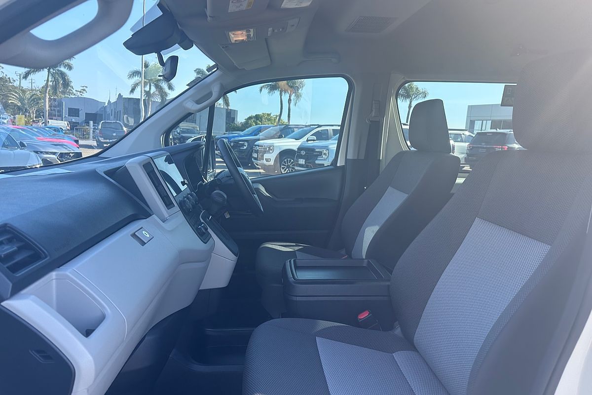 2024 Toyota Hiace Commuter GDH322R ELWB High Roof
