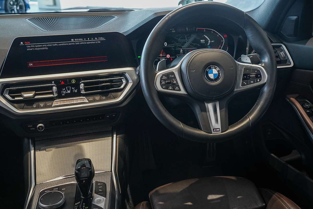 2019 BMW 3 Series 330i M Sport G20