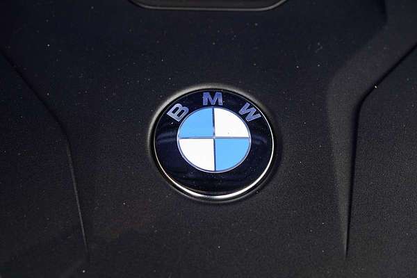 2019 BMW 3 Series 330i M Sport G20