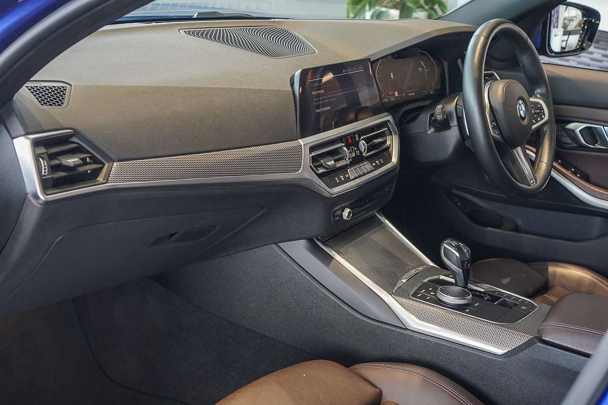 2019 BMW 3 Series 330i M Sport G20