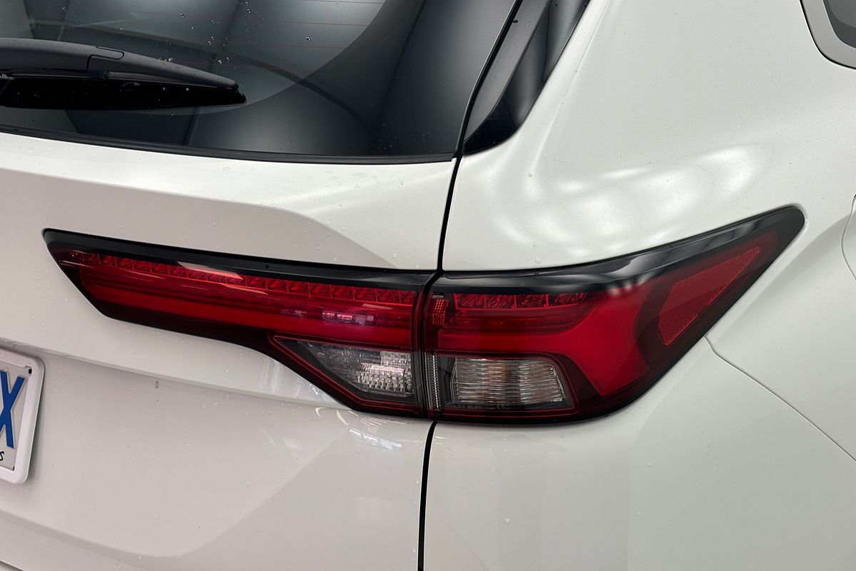 2022 Mitsubishi Outlander ES ZM