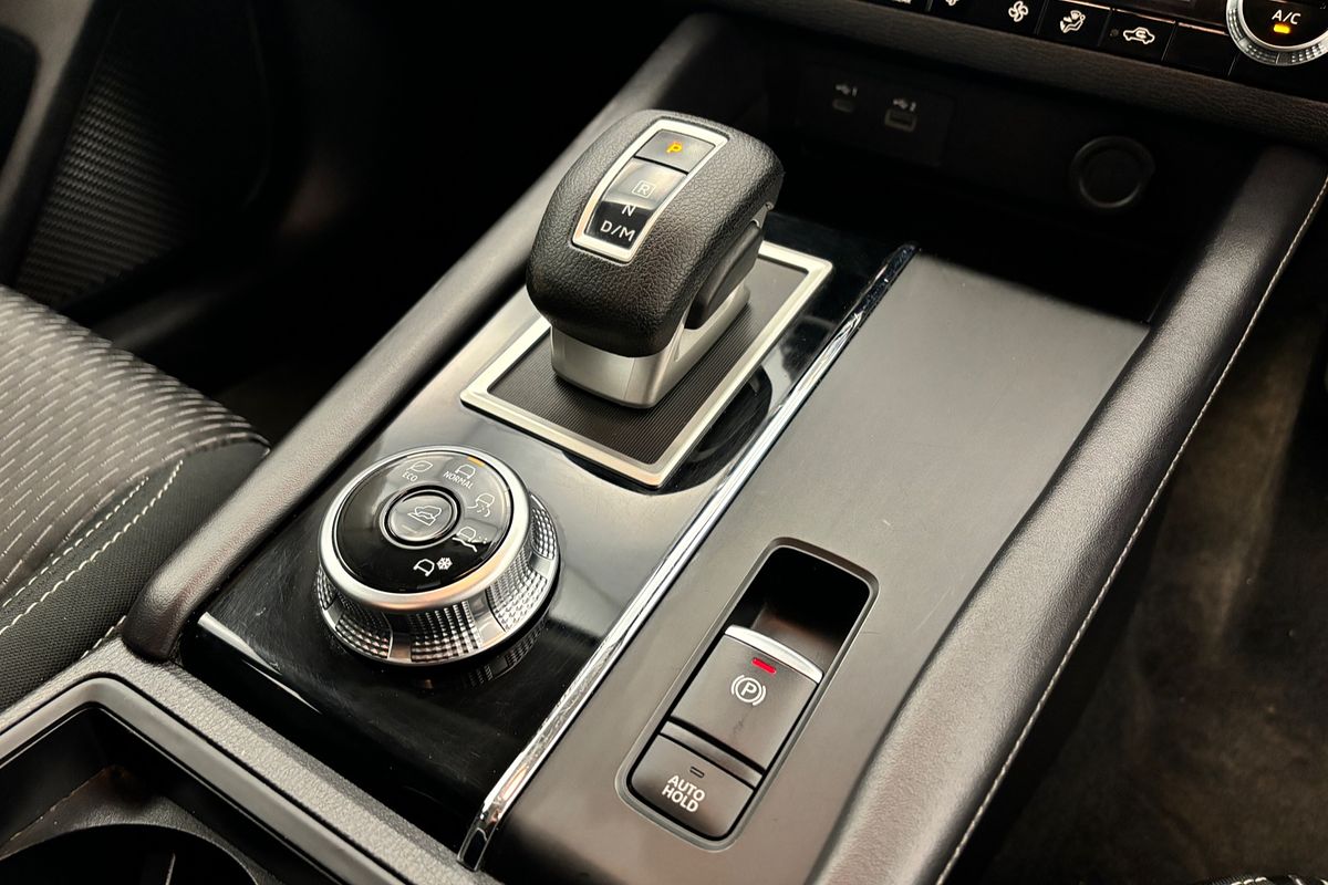 2022 Mitsubishi Outlander ES ZM