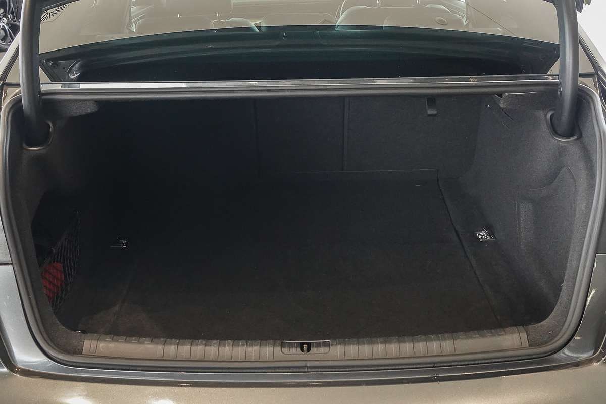 2019 Audi A6 55 TFSI S line C8