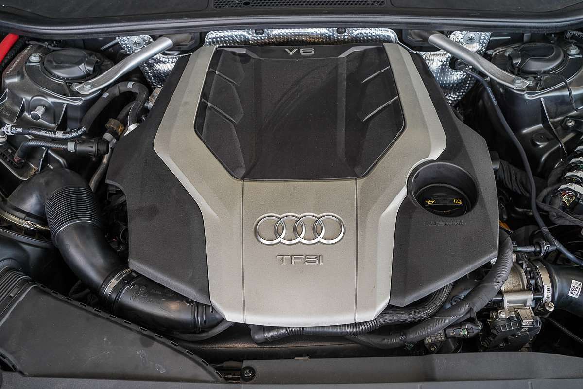 2019 Audi A6 55 TFSI S line C8