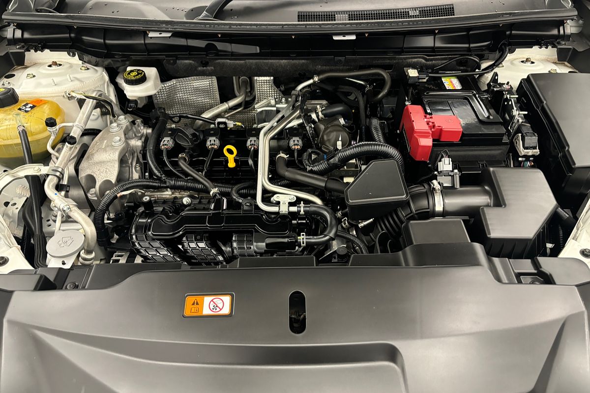 2022 Mitsubishi Outlander ES ZM