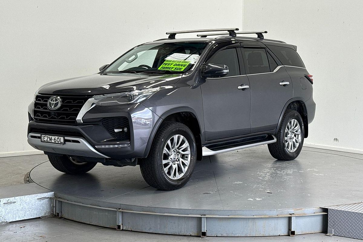 2023 Toyota Fortuner Crusade GUN156R