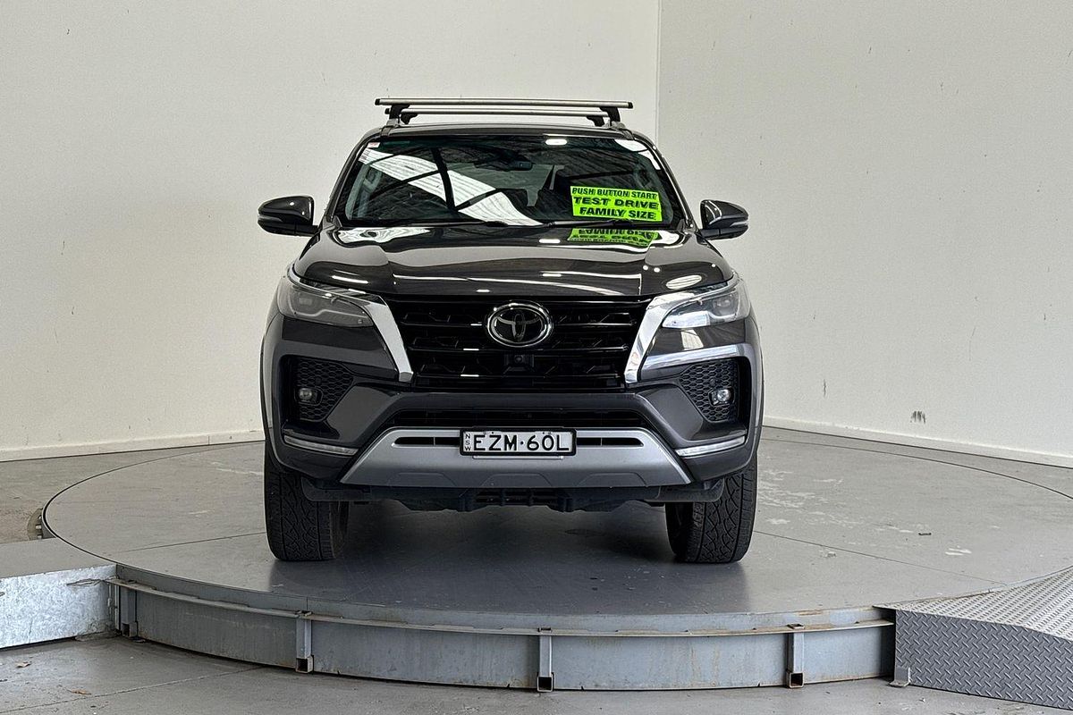 2023 Toyota Fortuner Crusade GUN156R