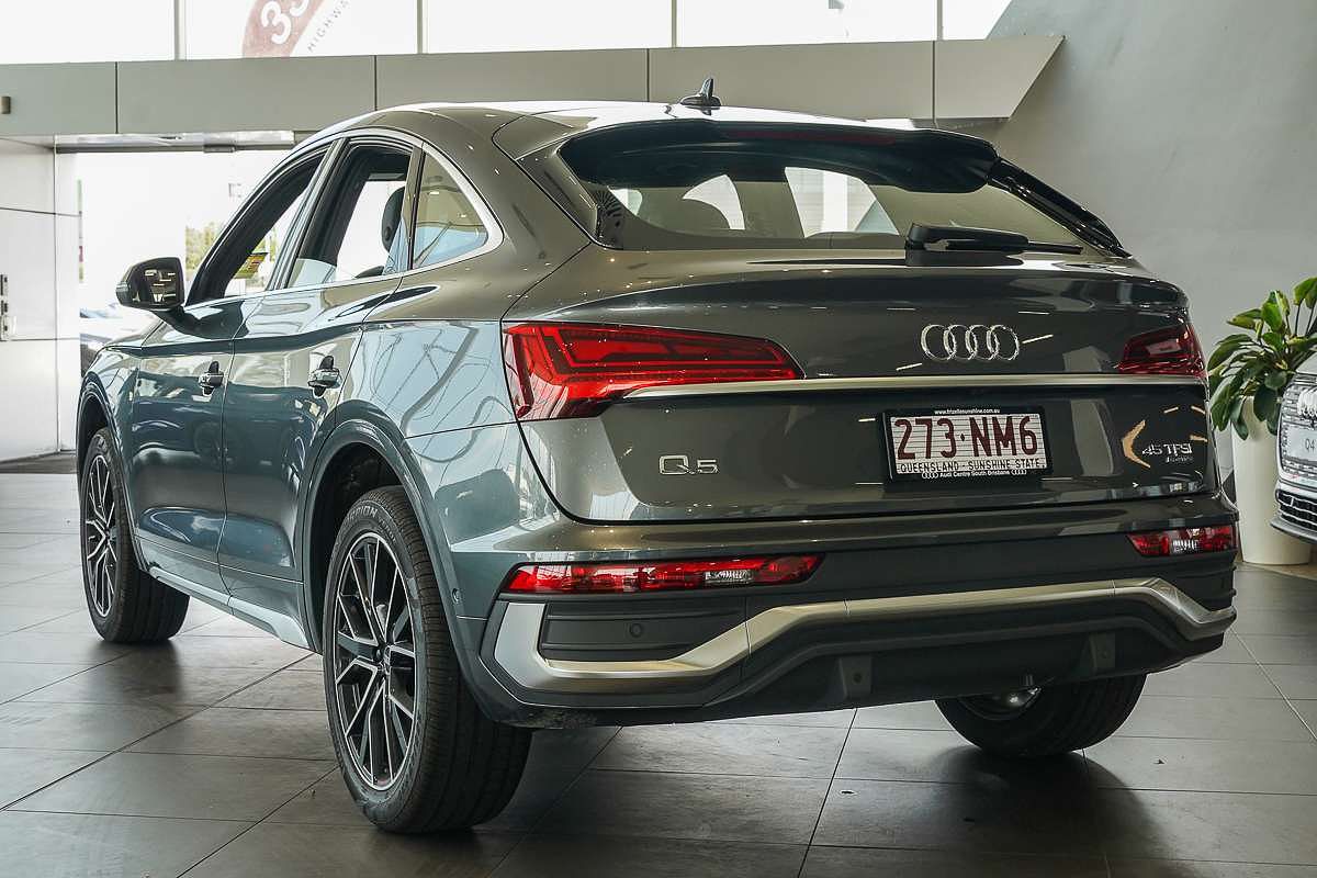 2024 Audi Q5 45 TFSI S line FY