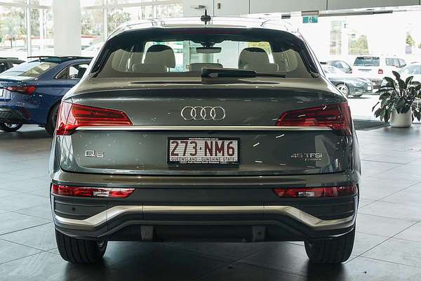 2024 Audi Q5 45 TFSI S line FY