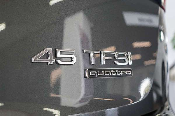 2024 Audi Q5 45 TFSI S line FY