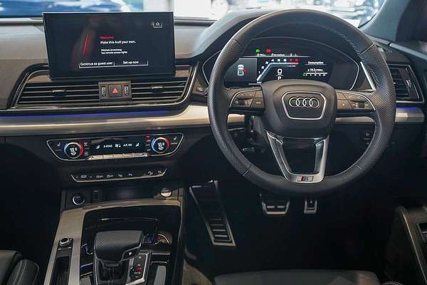 2024 Audi Q5 45 TFSI S line FY